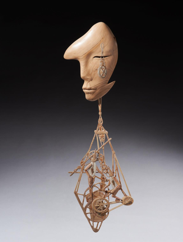 전경선, '투명한 몸'(A Transparent Body), 나무, 280×150×130cm, 2018. 사진=전경선 작가 자료