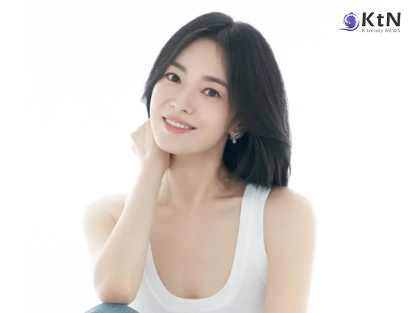 송혜교, 신생 스탠드(STAND)와 전속계약… 20년 인연 스타일리스트 남과 새 출발  사진=2026. 10.23 .신생 기획사 스탠드(STAND) K trendy NEWS DB ⓒ케이 트렌디뉴스 무단전재 및 수집, 재배포금지