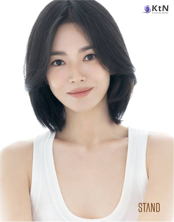 송혜교, 신생 스탠드(STAND)와 전속계약… 20년 인연 스타일리스트 남과 새 출발  사진=2026. 10.23 .신생 기획사 스탠드(STAND) K trendy NEWS DB ⓒ케이 트렌디뉴스 무단전재 및 수집, 재배포금지
