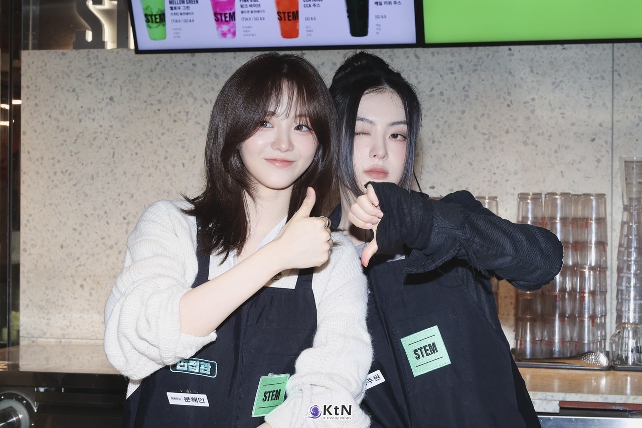 [KtN 현장포토] ‘최종면접’ 조이현·배강희, 카페서 완성한 반쪽 하트…일일 면접관 출격   사진=2026. 10.31 K trendy NEWS DB ⓒ케이 트렌디뉴스 무단전재 및 수집, 재배포금지