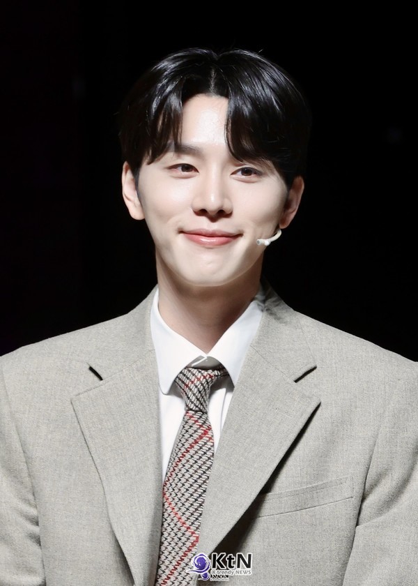 [KtN 현장]  박정원·김우석, 특종을 꿈꾸는 기자에서 진실을 기록하는 기자로(뮤지컬 마제스티 프레스콜 )  사진=2026. 10.31 K trendy NEWS DB ⓒ케이 트렌디뉴스 무단전재 및 수집, 재배포금지